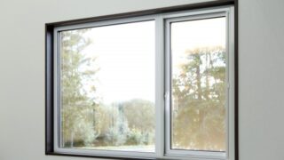 サッシの種類と特徴とは?窓の断熱性を左右する建材の選び方と工法、費用について解説