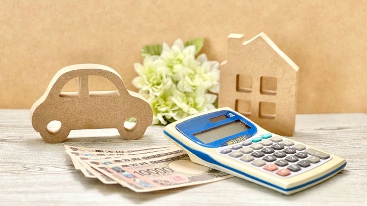 個人賠償責任保険のメリットを説明する様子