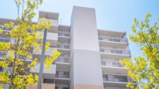 鉄筋と鉄骨の違いとは？構造・性能・コストから選び方まで徹底解説