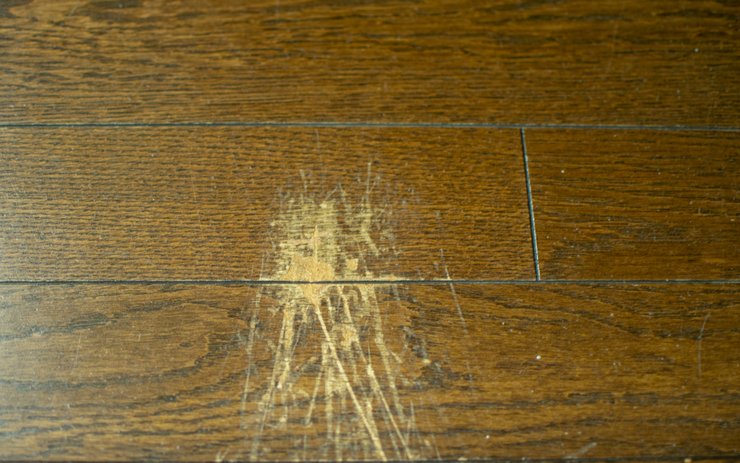 賃貸フローリングで借主負担になる傷
