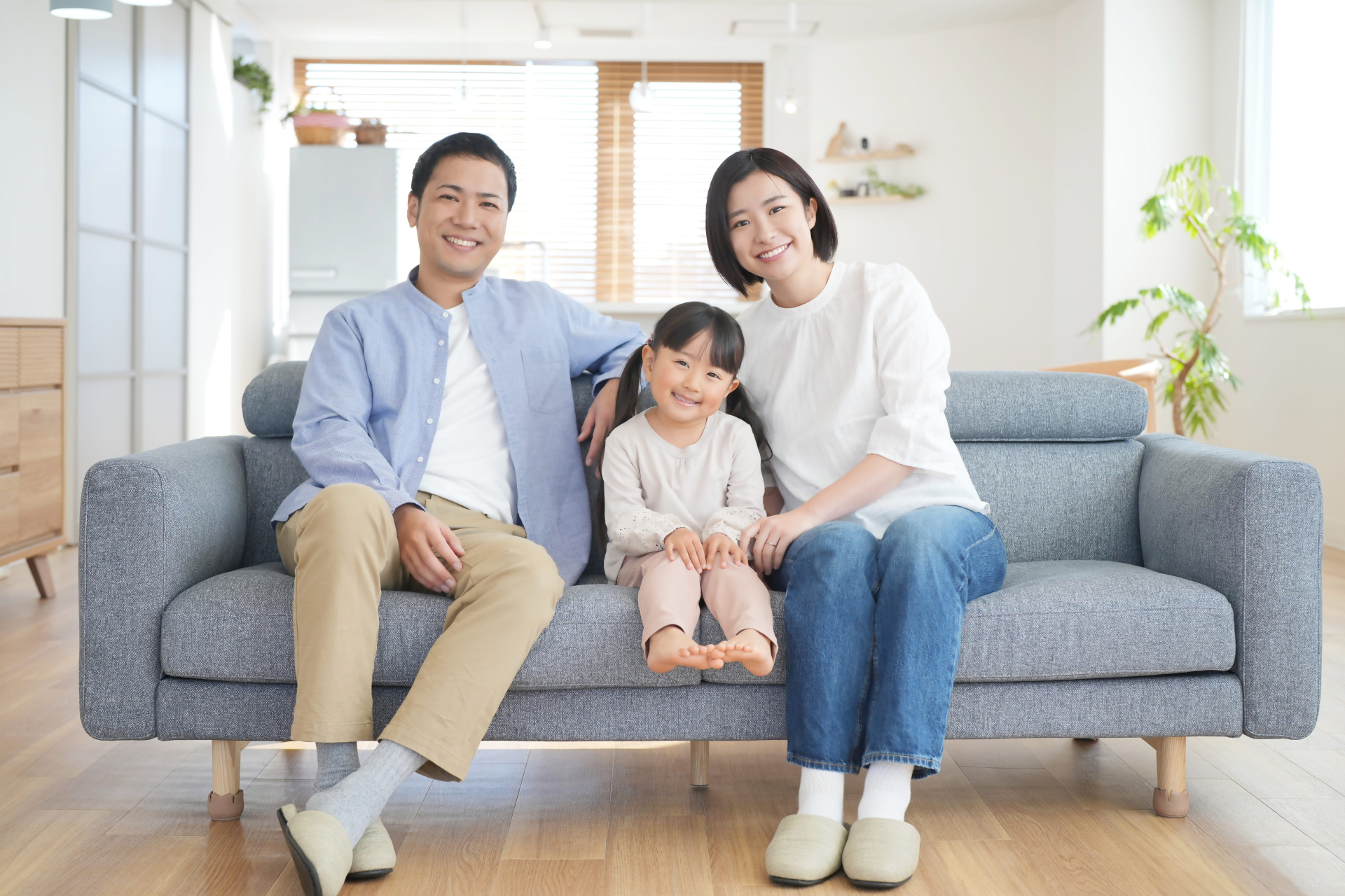 3人家族の生活費、平均いくら？内訳と節約方法を解説