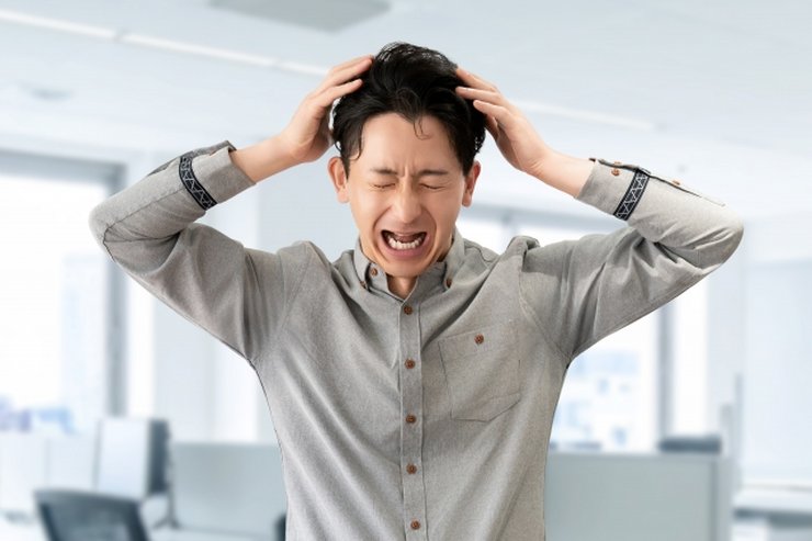 転職回数のデータを分析する