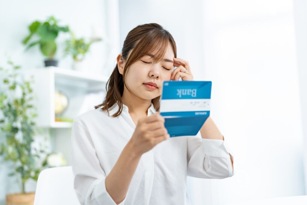 thinking worrying about money